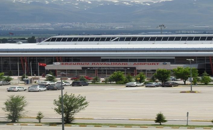 Erzurum hava ulaşımında pozitif seyir