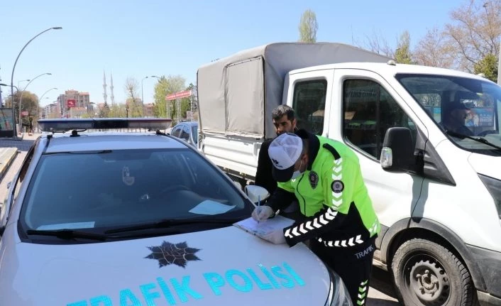 Malatya’da pandemi kurallarına uymayanlara ceza yağdı