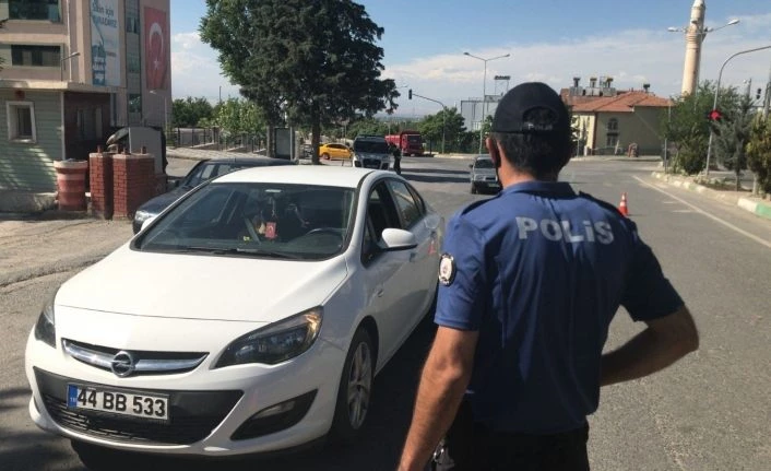 Malatya’da sokağa çıkma kısıtlamasına uyuluyor