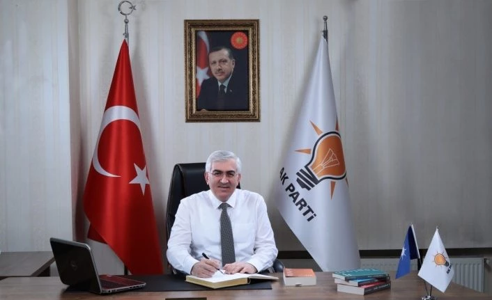 Öz: Kadir Gecesi, Ramazan’ı Kur’an ayı yapan özel bir zaman dilimidir
