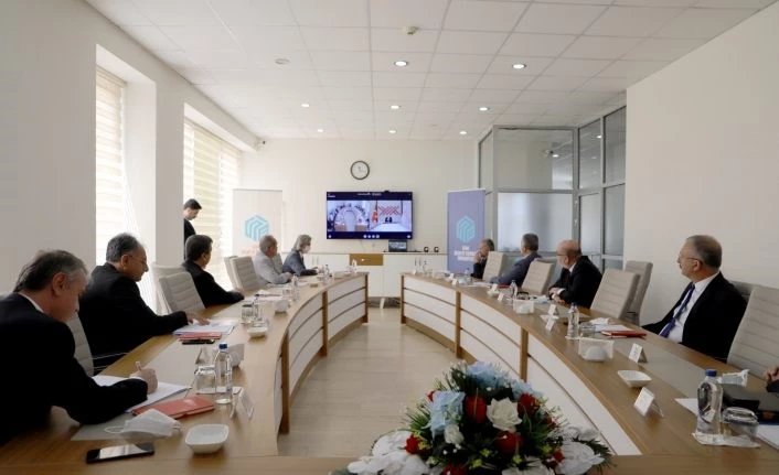 Rektör Levent, Anadolu Üniversiteleri Birliği toplantısına katıldı