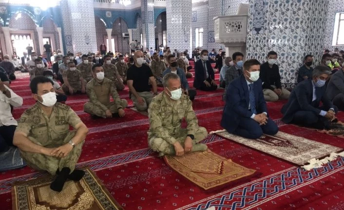Terör saldırısı sonucu şehit olan Veli Kabalay için Iğdır’da mevlit