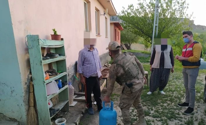 Tunceli’de Vefa ekipleri, 65 yaş üstü ve kronik hastalar için görevde