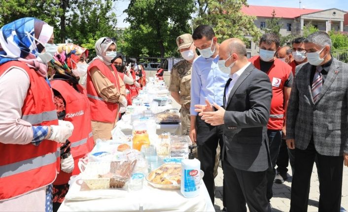Türk Kızılay’ında Filistin’e yardım kampanyası