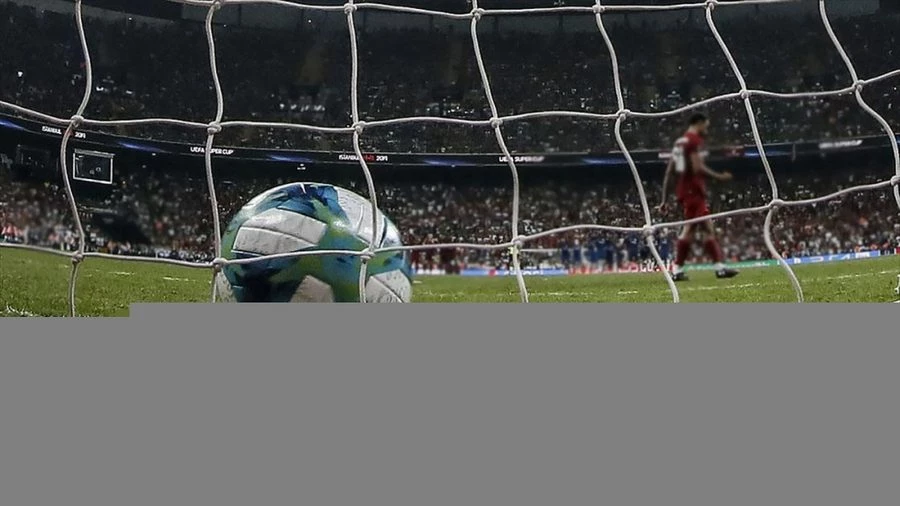 UEFA Şampiyonlar Ligi finali maksimum 16 bin 500 seyirci önünde oynanacak