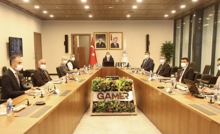 Vali Makas, Bakan Yardımcısı İnce başkanlığında VKS toplantısına katıldı