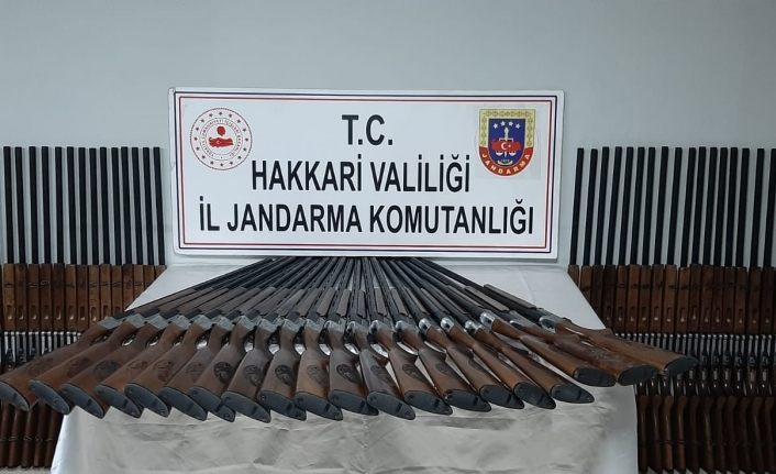 Yüksekova’da 100 adet av tüfeği ele geçirildi