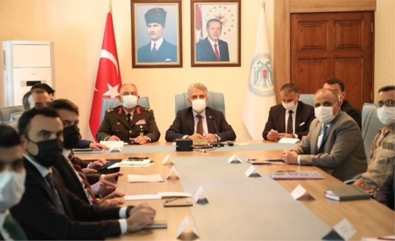 İl Güvenlik ve Asayiş Koordinasyon toplantısı ile Kaymakamlar toplantısı yapıldı